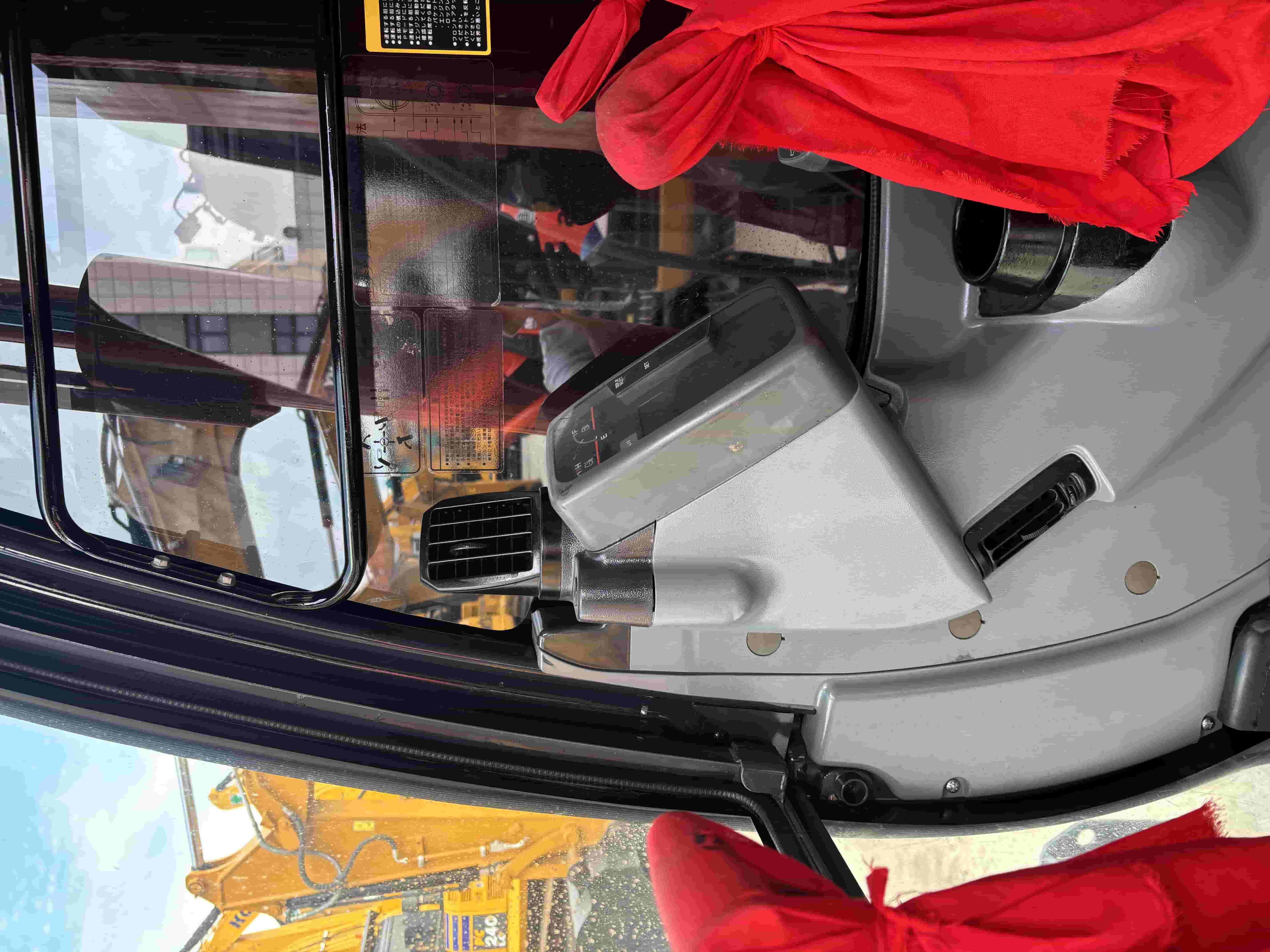 Hitachi ZX60 photo 4