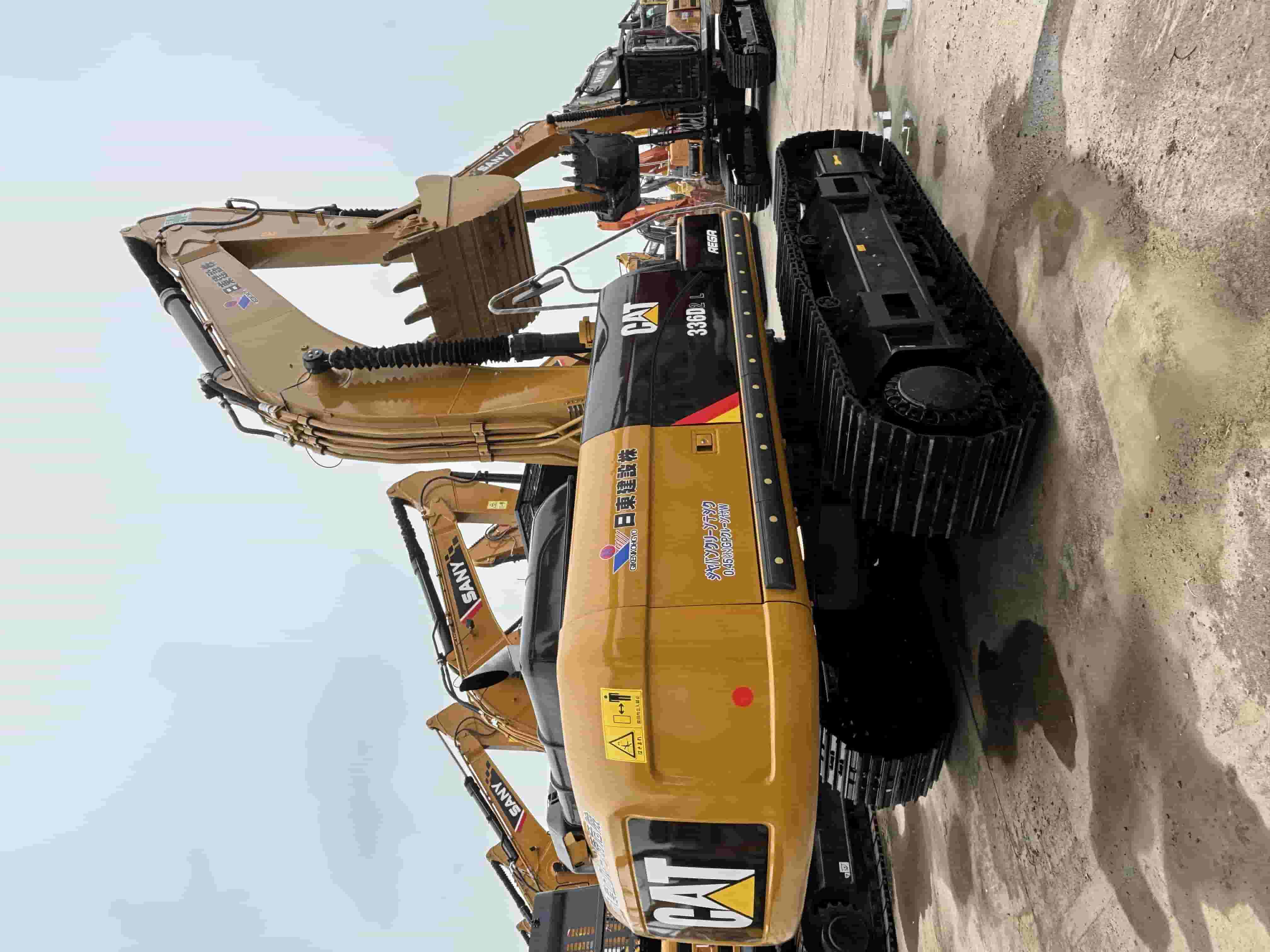 Cat 336D2L photo 3