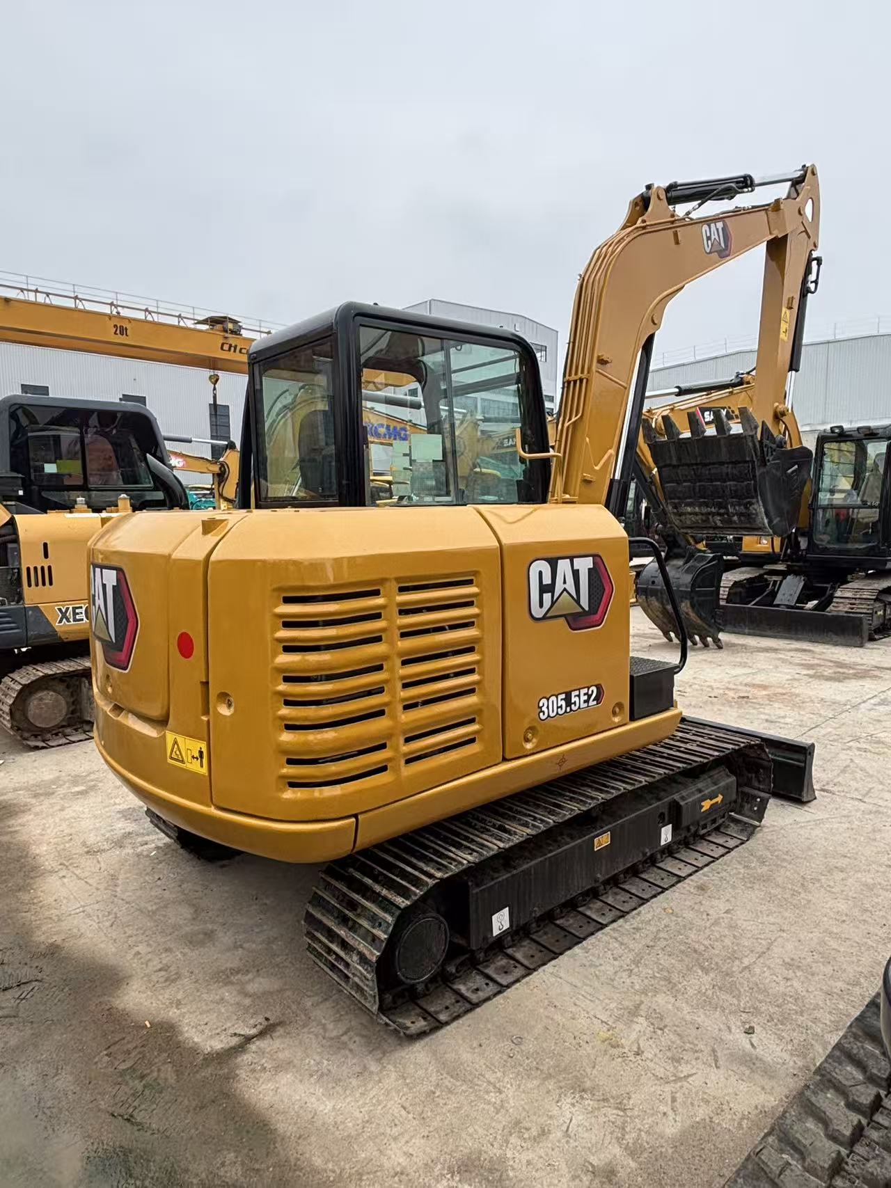 Cat 305.5 photo 2