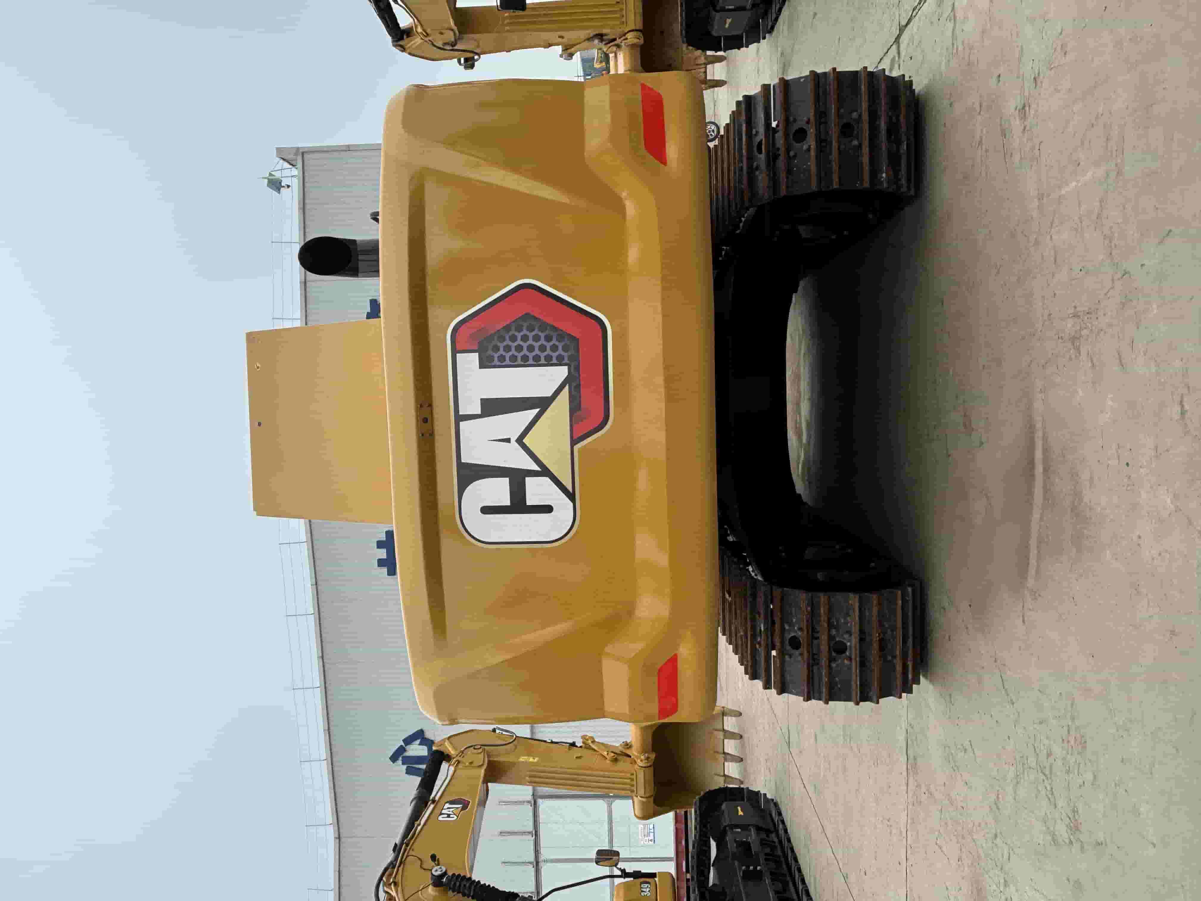 Cat 350 photo 6
