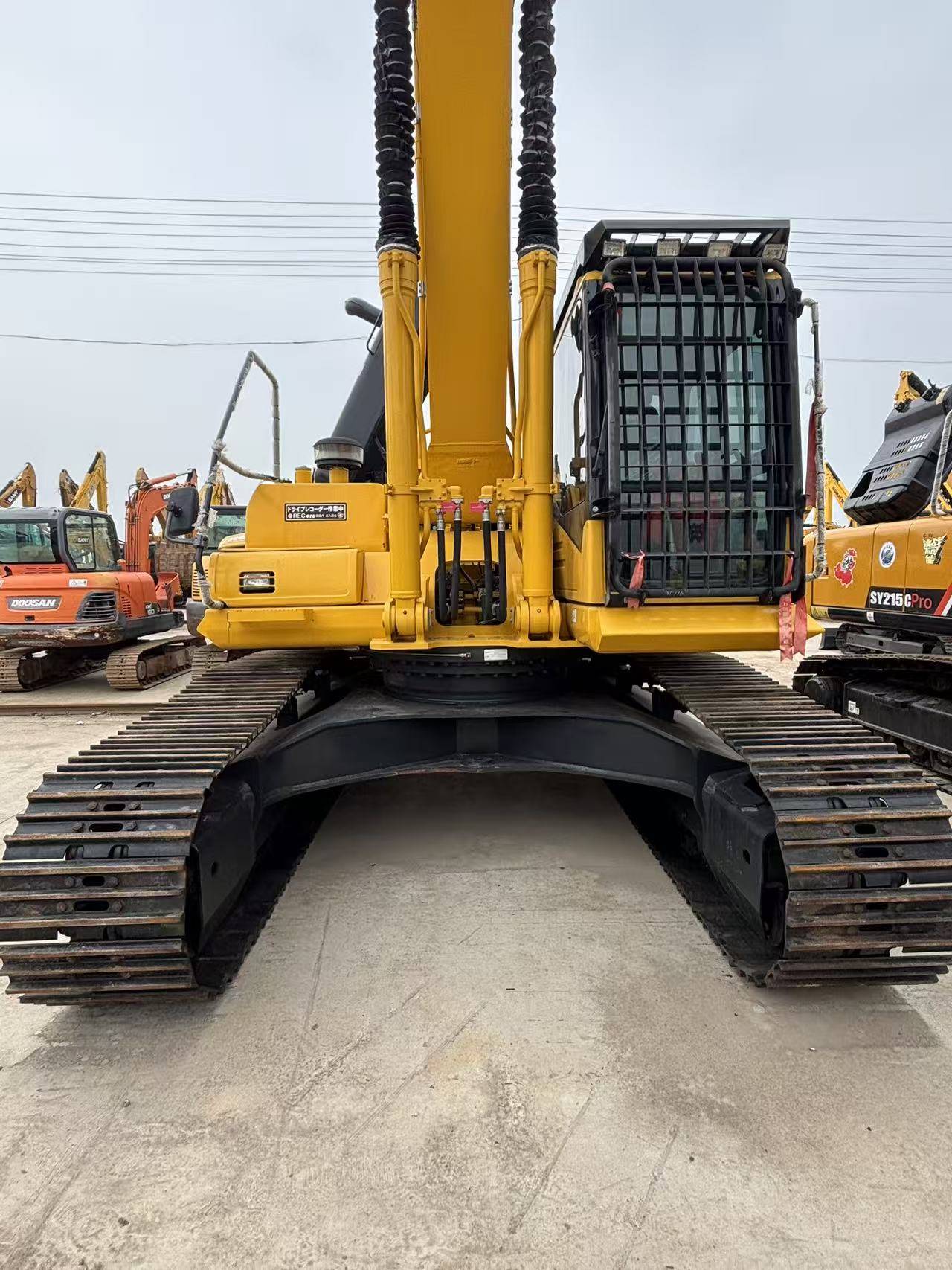 Komatsu PC360