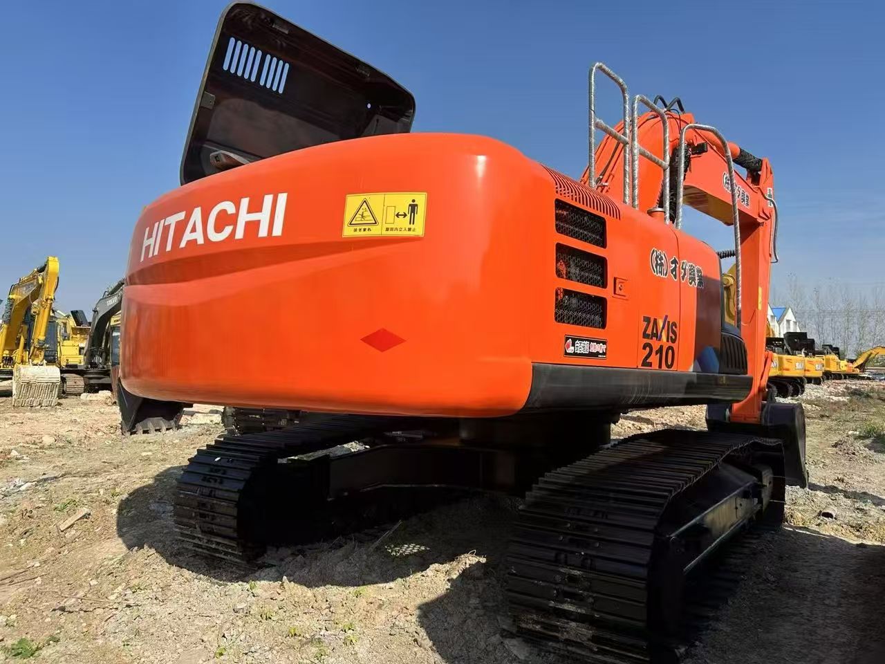 Hitachi ZX210 photo 4