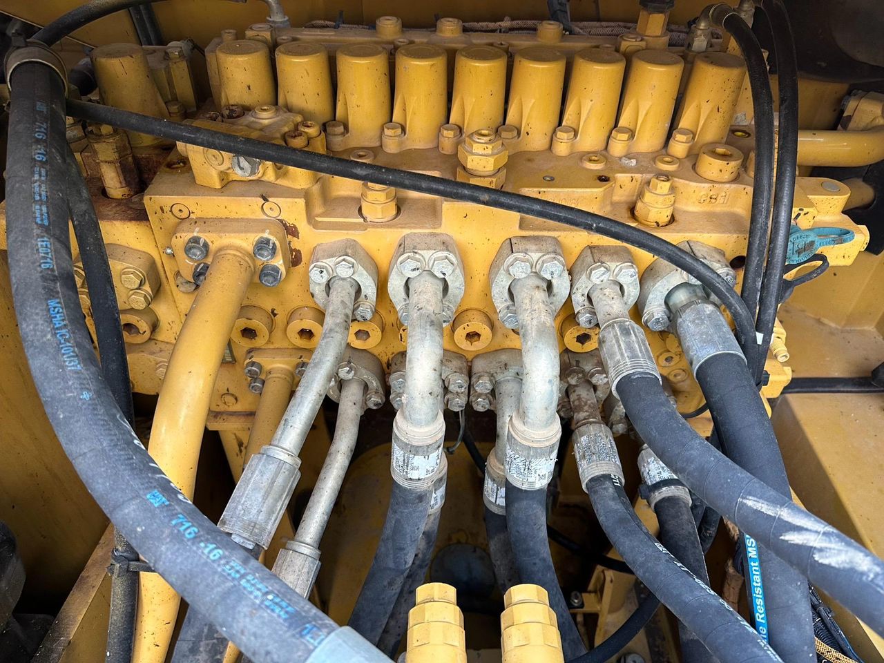 Cat 320GC photo 8