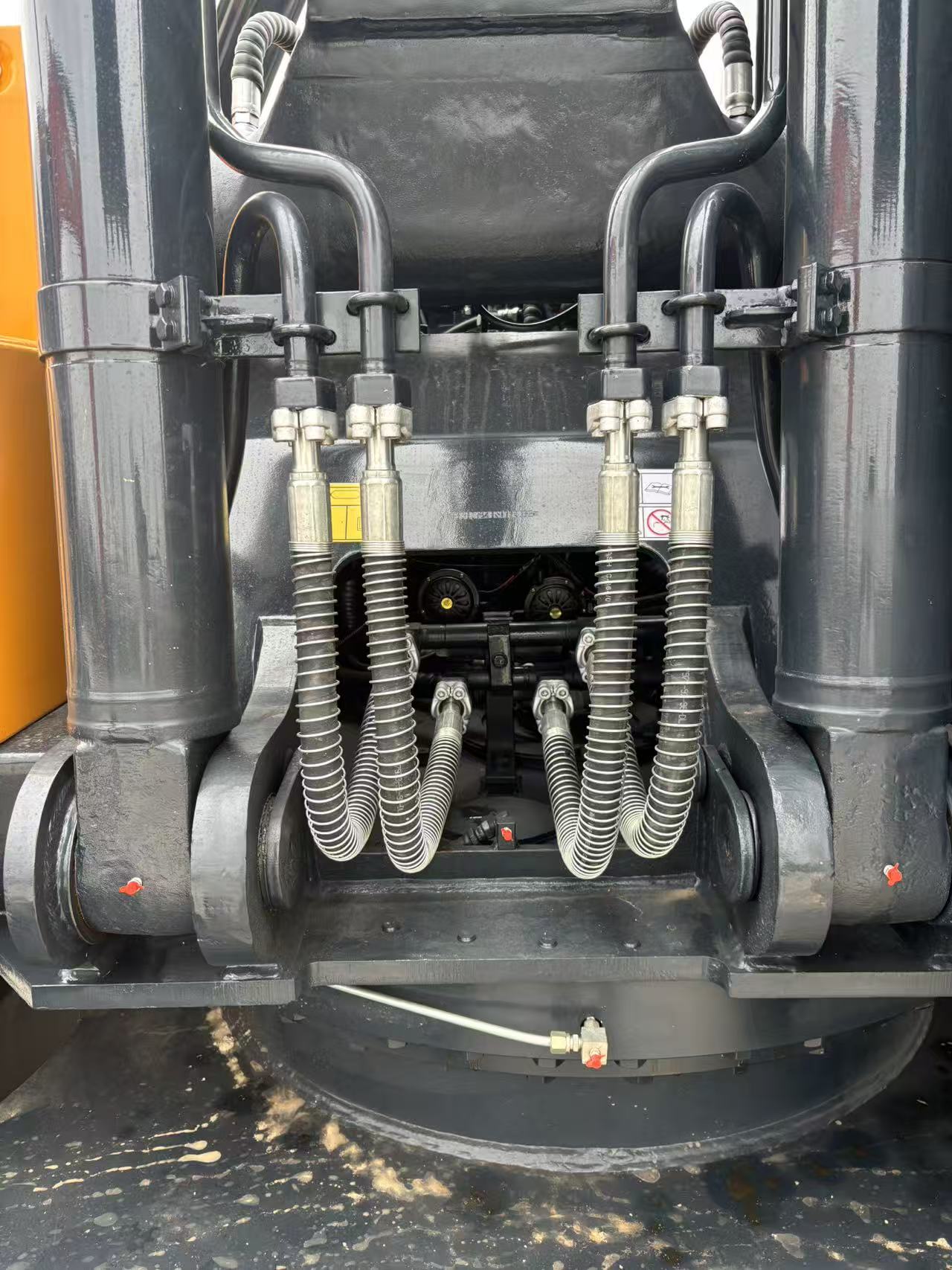 Hyundai HX225HD photo 12