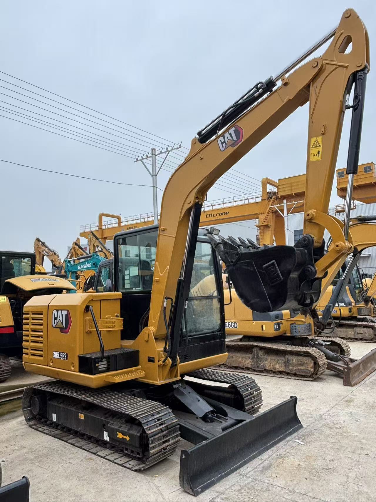 Cat 305.5